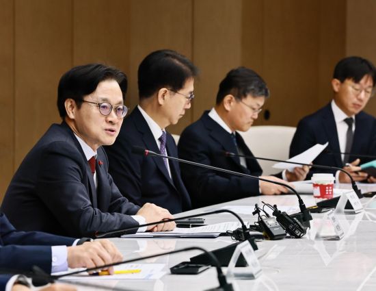 10대 제조업 올해 국내투자 122조…"전기요금·세제·보조금 전방위 지원"