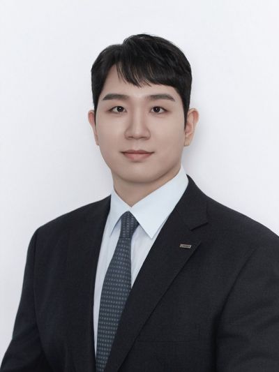 호반그룹 '창업주 차남' 김민성 전무, 부사장으로 승진