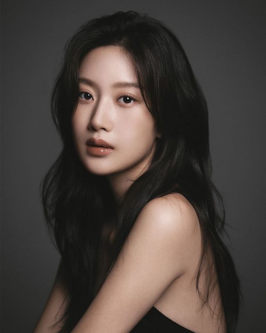 문가영, 홍콩 화재 참사 성금 1000만원 희망브리지에 기부