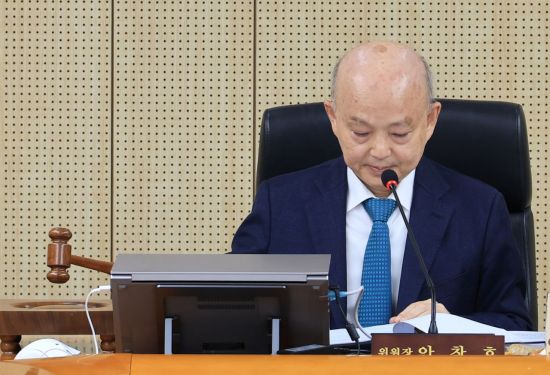 "양평공무원에 진술 강요"…인권위, 특검 수사관 고발