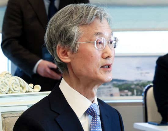 [신년사] 조희대 “법원 향한 국민 우려, 무겁게 받아들인다”