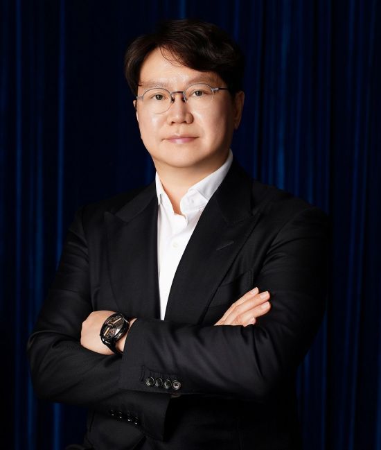 한미반도체 곽동신 회장, 62억 자사주 추가 취득…HBM TC 본더 기술 자신감