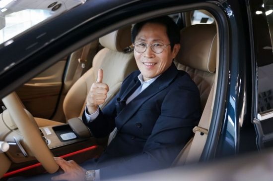 역대 최초 30년간 8000대 판매…현대차 '판매왕' 탄생