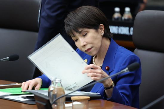 中학자 "중국 대일 수출제재, 다카이치 압박·군사력 향상 저지 목적"