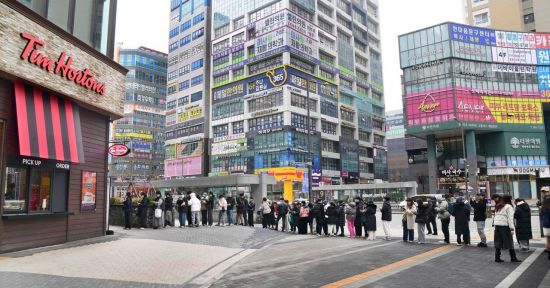 팀홀튼, 하남미사역점 문열었다…첫날부터 오픈런