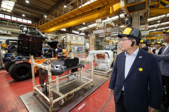 두산밥캣, CES 2026서 건설 현장용 AI 기술 첫 공개