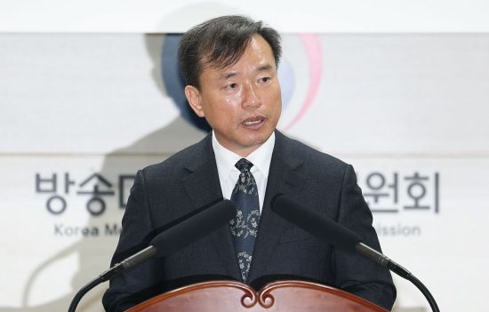 방미통위원장 "글로벌 미디어 전쟁…업무 혁신·경영 개선해야"