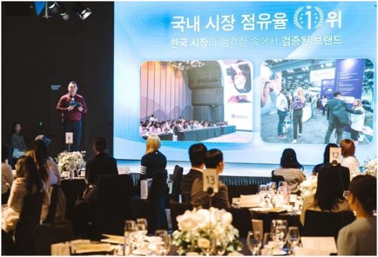 인크레더블버즈, 누트라코스 'BEYOND TIME' 행사 성료…30년 연구 '시간 회복' 철학