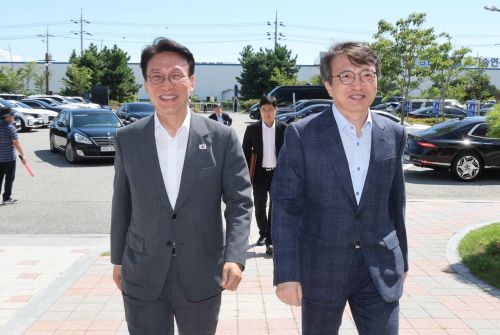 새만금 조력발전 사업 본격화…기후부, 농어촌공사·수공·한수원과 용역계약