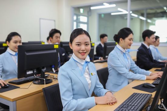 쳤다 하면 모두 합격… 신라대 항공서비스학과, IATA Cabin Crew Training 과정