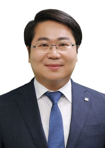[단독] 오세현 아산시장, 성폭력 2차 가해자 정책보좌관 임명 논란