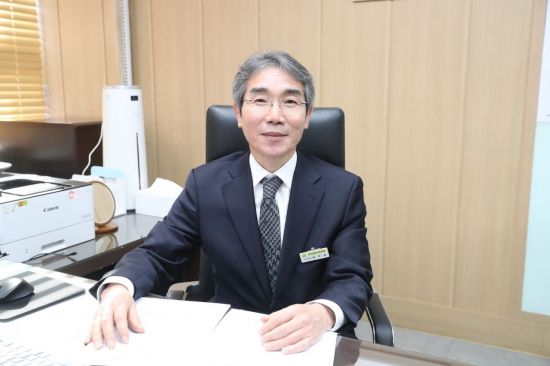 박주용 경남교육청 부교육감 취임 … "아이가 행복한 학교·신뢰하는 경남교육"