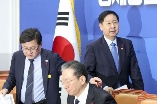 [포토] 당정협의 참석한 구윤철 경제부총리