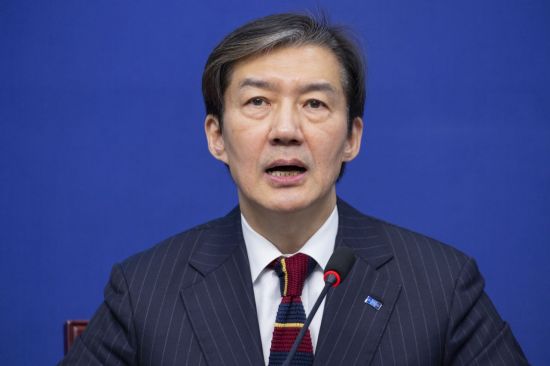 조국 “尹어게인 외친 사람이”…이혜훈 지명 두고 광주 정가 충돌