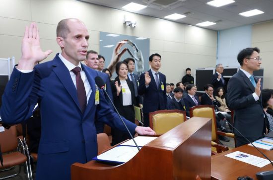 '산재 은폐 의혹'까지 소환…김범석 정조준, 쿠팡 전방위 압박