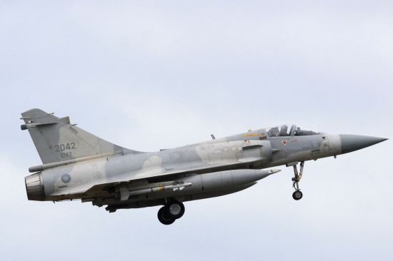 中, '대만포위훈련' 이틀째 진행…대만 북부해역 실탄 사격