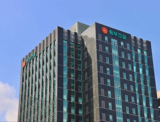 동부건설, 흑자 전환 청신호 켰지만…대손 리스크 발목