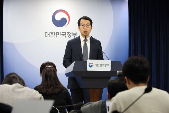 의사 부족분, 어떻게 계산했나?…수급추계위 설명 들어보니