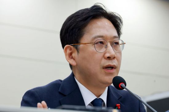 배경훈 부총리 "자료 제출 안하는 쿠팡…조사 협조하고 본질 집중해야"