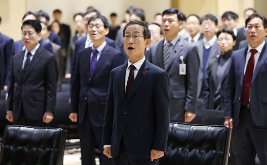 김호철 신임 감사원장 "독립성과 중립성 확고하게…외부 압력·간섭에 단호 대처"