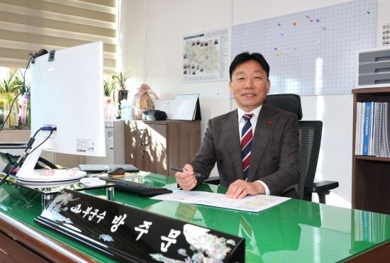 의성으로 돌아온 ‘두 번째 행정’…방주문 부군수, 현장에서 답을 찾다