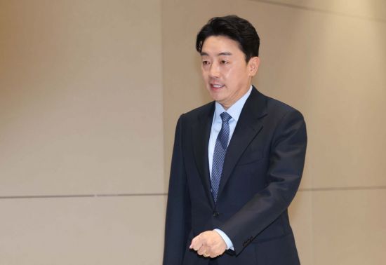 강훈식 "이혜훈 지명 도전은 대통령 의지…청문회 지켜봐야"