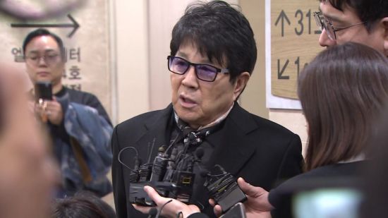 "성기야, 또 만나자"…부르튼 입술로 달려온 '60년 지기' 조용필의 작별