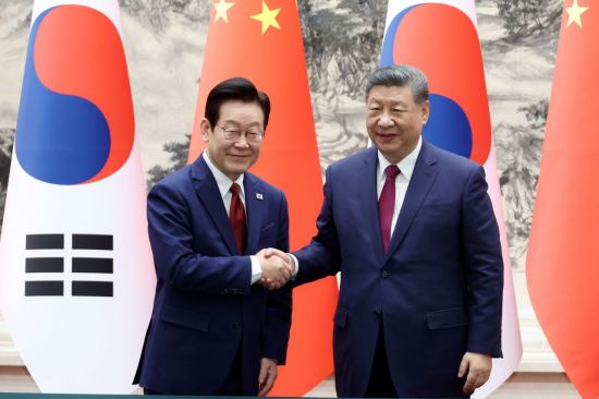 일본, 한중 정상회담에 경계감…"中, 한일 관계 벌리려 해"