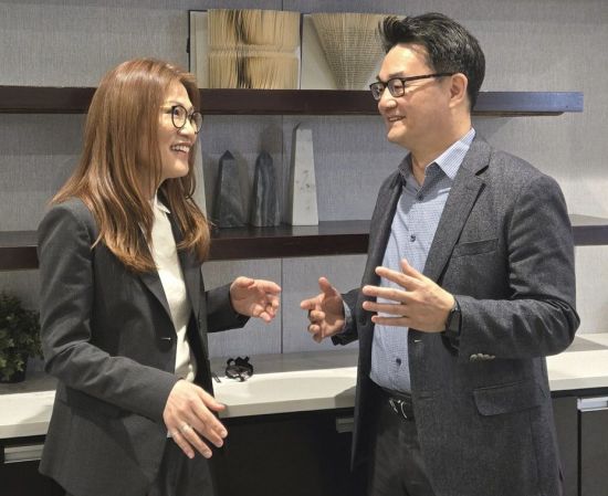 "美, 올해 AI 버블 시험대…투자는 지속"‥韓, 노동 유연화·피지컬 AI로 경쟁력 높여야[전미경제학회 2026]