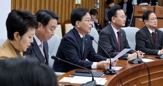 [포토] 송언석 "민주당 '공천 뇌물 사태' 수사는 경찰 아닌 특검이 해야"