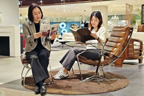 우리 집이 갤러리… 신세계 센텀시티, 프리미엄 가구 ‘드비저리’ 선봬