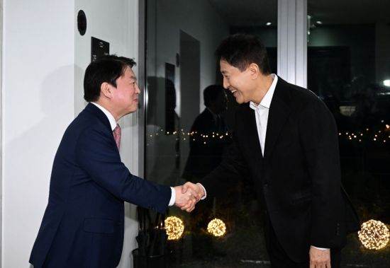 오세훈-안철수 회동 "국힘, 잘못된 과거와 절연해야"