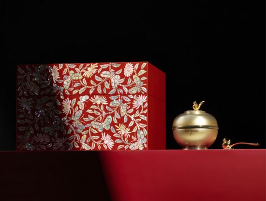 [오늘의신상]LG생건, APEC 정상들 사로 잡은 '더후 환유고' 에디션