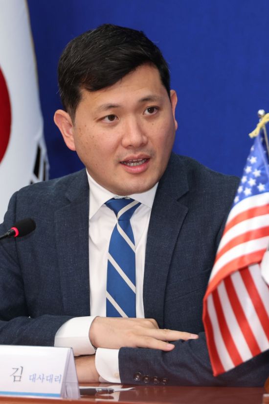 '4월 북미접촉설' 앞두고…케빈 김 美대사대리, 본국 복귀