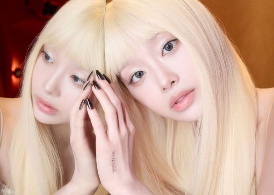 [인터뷰]츄 "AI 시대 속 사랑…익숙한 고음 대신 '저음' 꺼냈죠"