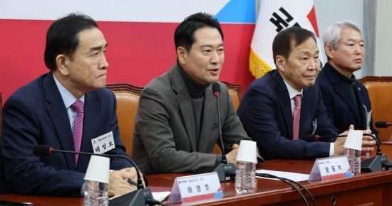 [포토] 장동혁 “李 대통령, 비핵화 언급도 없어…통일 어쩌시려나"