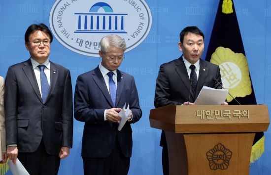 범여권, 범정부TF에 검찰개혁안 마련 촉구…"설 연휴 전 처리될 수 있게"