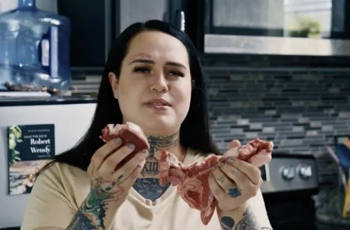 매일 생고기 900g 먹던 美 여성…건강 검진 결과 '충격'