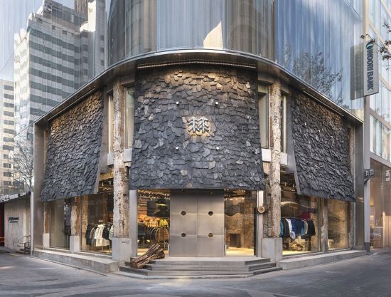 명동에 플래그십 스토어 '코오롱스포츠 서울' 오픈…"글로벌 브랜드 도약"