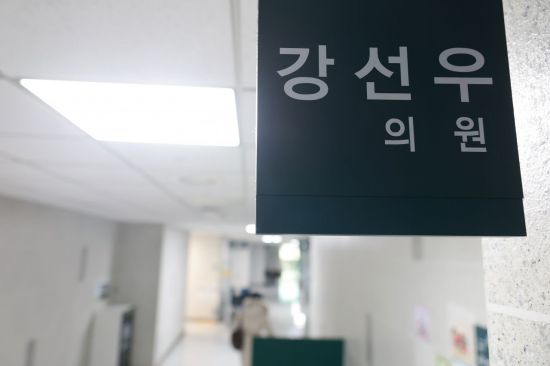 경찰, '공천 헌금 의혹' 강선우·김경 압수수색(종합)