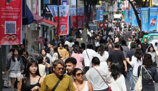 "예뻐지러 서울로 서울로" 뷰티 유목민 사이서 핫플 부상