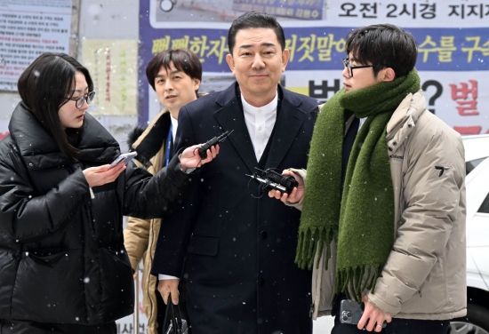 [포토] 김병기 "무고함 밝혀질 수 있도록 충실히 답변"‥윤리심판원 출석