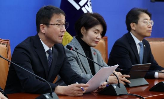 [포토] 한병도 "중수청·공소청법 당정 이견 없어…치열한 토론은 당연"