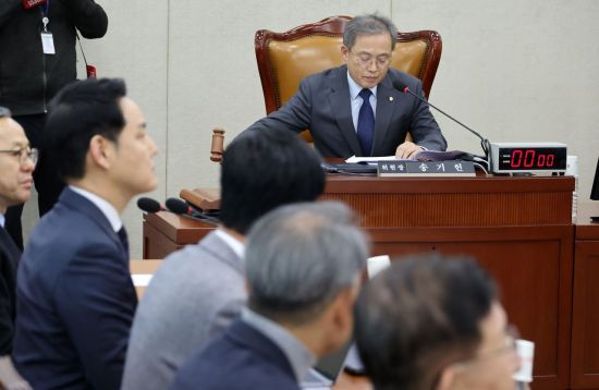 국회 정개특위, 위원장에 송기헌 의원 선출…여야 간사 윤건영·조정훈