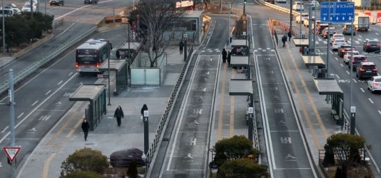 설·지방선거 앞두고 '서울 시내버스 올스톱'…예민해진 민심