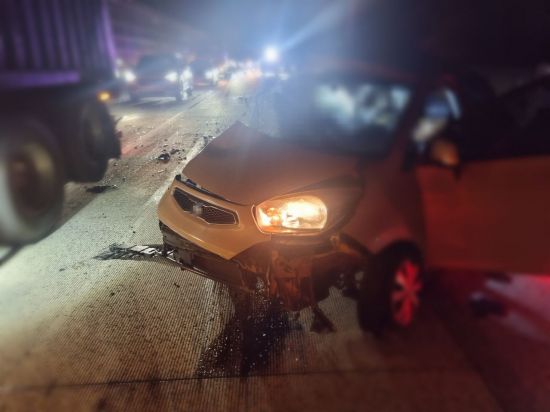 경부고속도로 멈춘 차량 잇달아 들이받아 30대 여성 숨져… 6대 연쇄 추돌 3명 사상