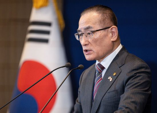 추가 환담까지 100분간 회동한 韓日 정상…과거사·CPTPP·대북 정책 공조 추진