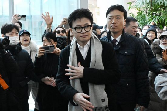 한동훈 "허위 조작으로 제명…장동혁이 찍어내려는 것"