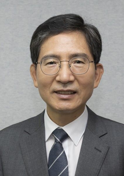 부산 기초단체장 선거, '정치 경험없는 인물' 출마 가능성 잇따라