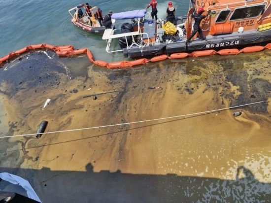 중부해경청 관할해역 오염사고 증가…배출방지 강화 피해 최소화